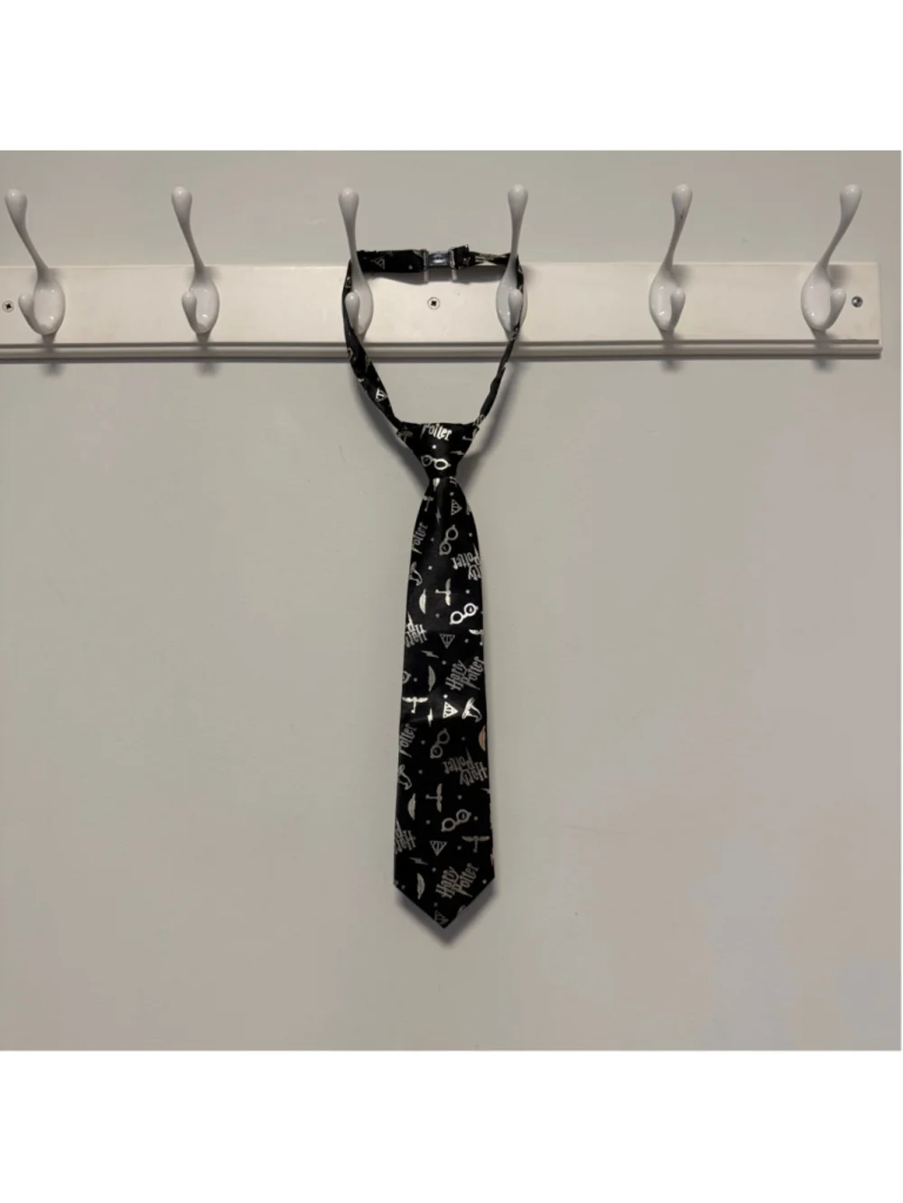 Harry Potter Wizarding World Black Gold Tie One Size Kids